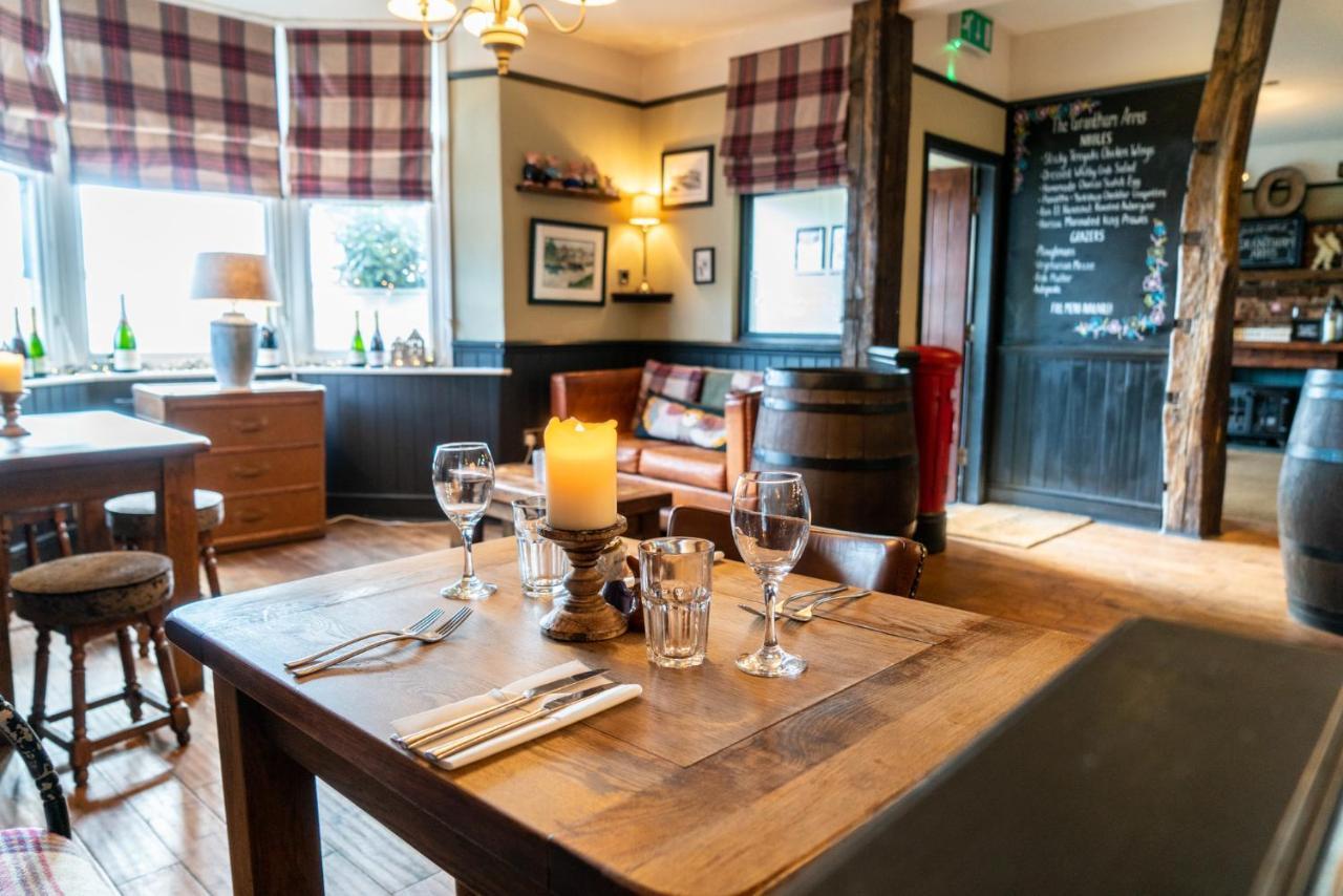 Hotel Grantham Arms à Boroughbridge Extérieur photo